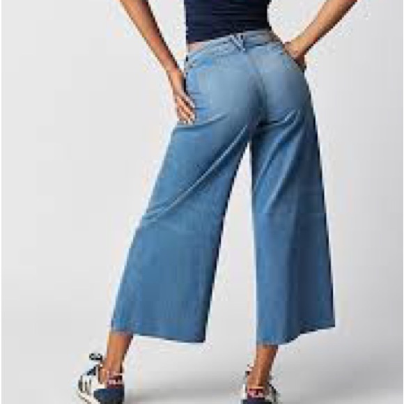 NWT We The Free Crvy Counter Culture Wide Leg Jeans - Picture 2 of 12